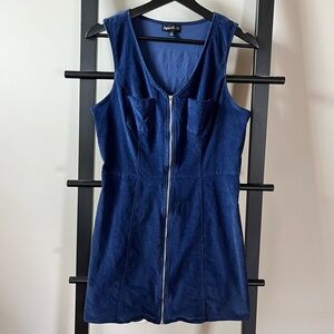 Sequin Hearts Size 11 Blue stretch velvet with front zipper babydoll dress